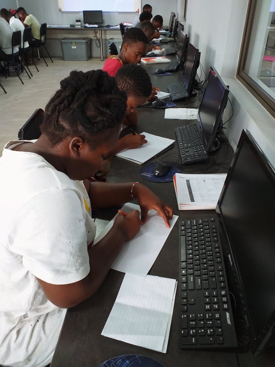 SinceMaluleke's tweet photo. #BridgingAcademy students writing letters to themselves giving advices about how they want their year to be like. 
@DlcLilydale
@GwfOnline https://t.co/yevaFd81Lc