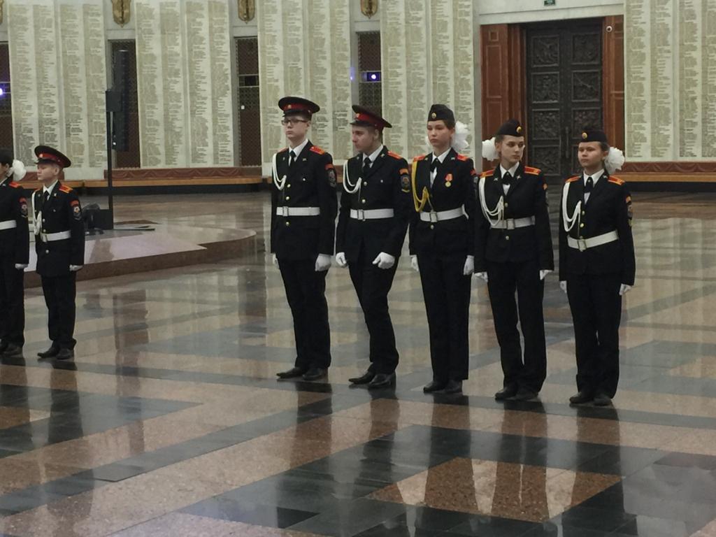 #sch7701582 (ШО879) . #Кадеты 10-К приняли участие в ритуале приведения к кадетской клятве кадет-семиклассников. Мероприятие проведено в Зале Славы ЦЕНТРАЛЬНОГО МУЗЕЯ ВЕЛИКОЙ ОТЕЧЕСТВЕННОЙ ВОЙНЫ 1941-1945 ГГ.