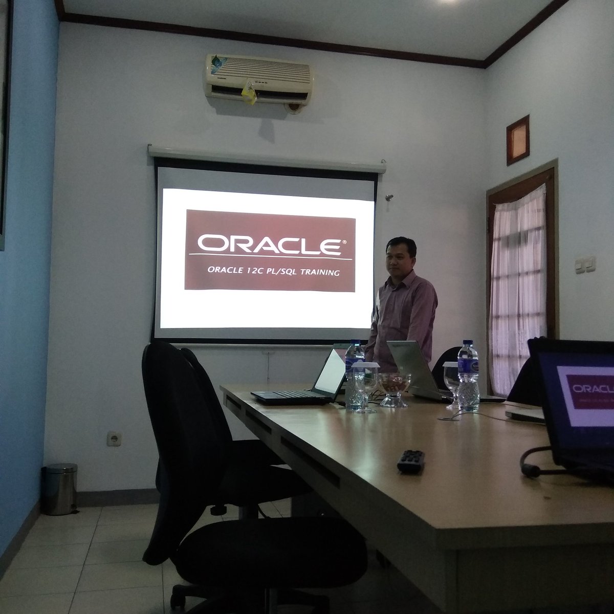 ITTrainerID1's tweet image. 🔥Training Oracle di Bandung
.
.

.
.
☎️ wa.me\6281802176129
.
📧 dinovtech@gmail.com
.
.
.
.

#oracle #oracletraining #trainingoracle #plsql #oracleplsql #oracle12c #oracledatabase12c #databaseadministrator #inhousetrainer #inhousetraining #freelancetrainer