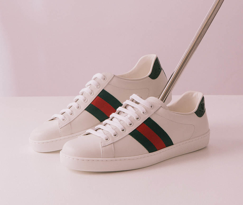 flannelsfashion's tweet photo. Give your accessories a needed refresh with @gucci: https://t.co/qZWY6OP032
#GUCCI #GG #GUCCIBELT #GUCCITRAINERS #NEWACEWEB https://t.co/ANnLHfawSL