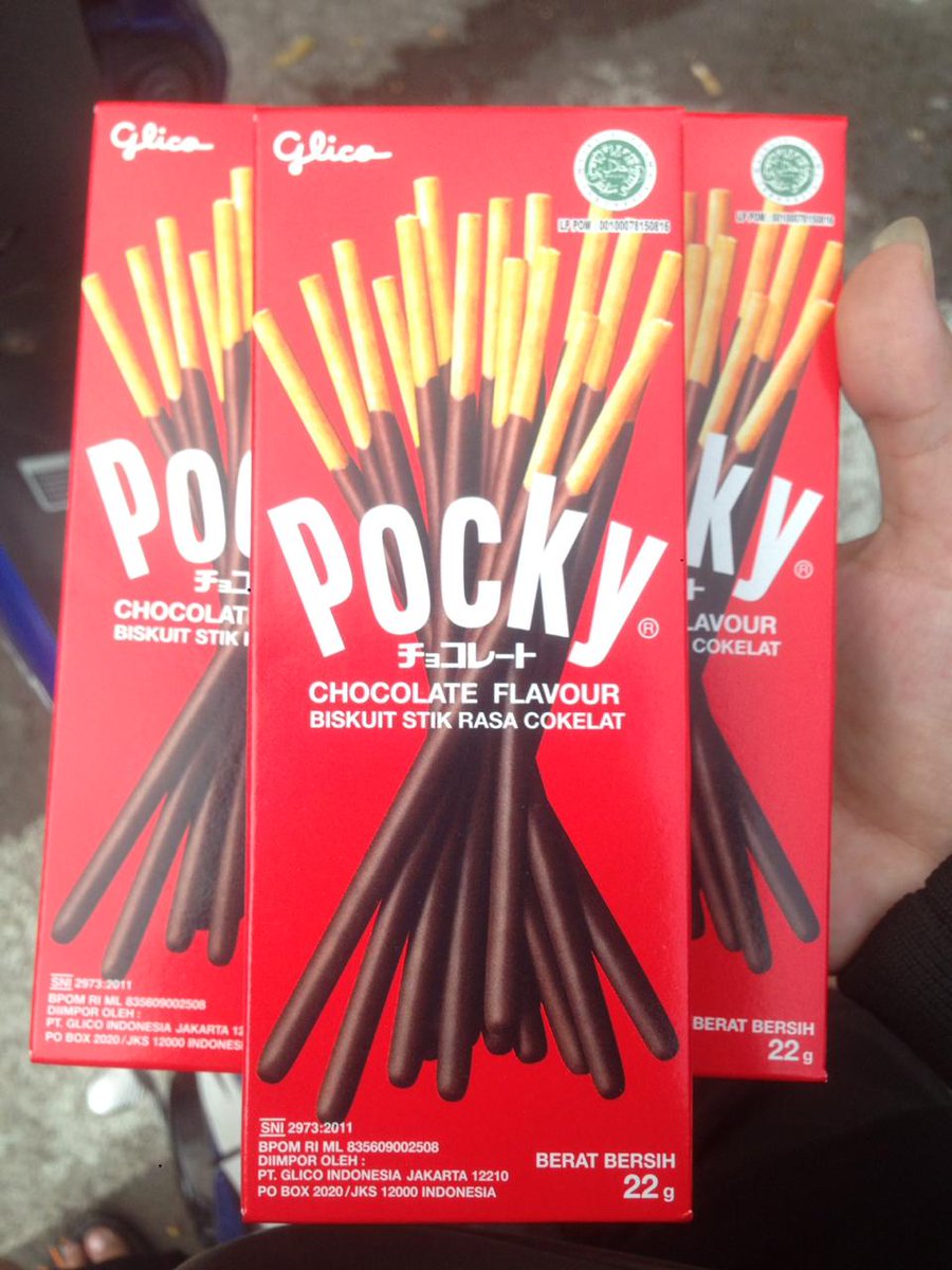 FebinetsuiJatim's tweet photo. Tadi mimin GiveAway 1 dus pocky coklat dalam rangka komandan masuk Undergirls😁 mungkin telat ya tapi gapapa,ini khusus di kota mimin aja hehe. Untuk luar kota nanti menyusul ya,kira2 H+5 ultah @K_FebiJKT48 💛
Tapi ada syaratnya dong😜pantengin terus ya kakak2.....
#ComeAReal https://t.co/JchIOHTgNQ
