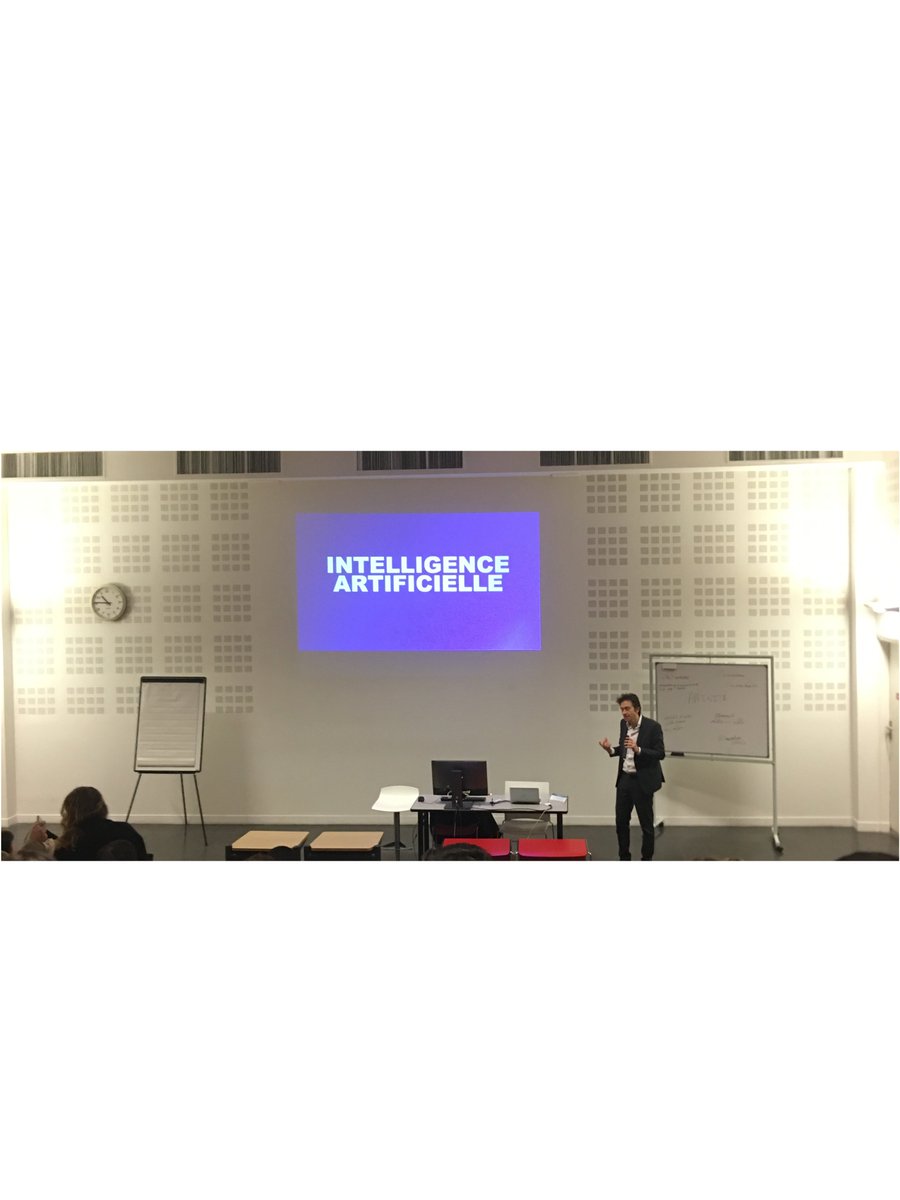 juliendltrl's tweet photo. Merci à Mathieu Morgensztern 🙏 (@WPP ) pour son intervention sur "l'intelligence artificielle et media planning", organisée ce matin pour les étudiants du master 👨‍💻 @MC2_Assas #IA #MarketingDigital #publicité #communication #Assas #MC2 https://t.co/o8Tkx3KV8k