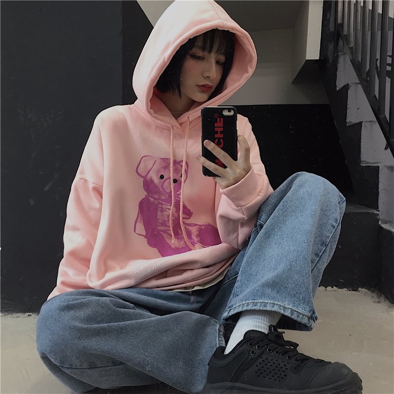 Wear_Blossom's tweet photo. [RT추첨]

🧸파스텔 테디베어 트윈 후드티🧸

정면에 새겨진 테디베어 디자인의 나염이 멋스러운 후드에요!

파스텔 컬러감의 핑크와 블루가 트윈으로 어우러져 개별로 입어도 예쁘지만, 함께 입기도 너무 좋답니다😍​

세트할인有

사이트https://t.co/38JgAgZXeU
블로그https://t.co/kzvPspI5j4 https://t.co/wo7ncL1ts7