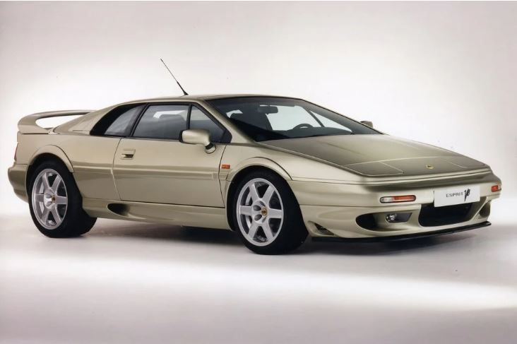 RunnerService's tweet image. #ThrowbackThursday: The Lotus Esprit.

Today it's a very affordable Bond car!

#TwitterCarClub 
@JRyan832
 @ACtronics_UK
 @AVC_Leasing
 @MotorMistress
 @CarKeys_UK
 @SpeedCheetah
 @JA_Autos
 @CrienaLDavies
 @AdmarkUK
 @GlynHopkinGroup
