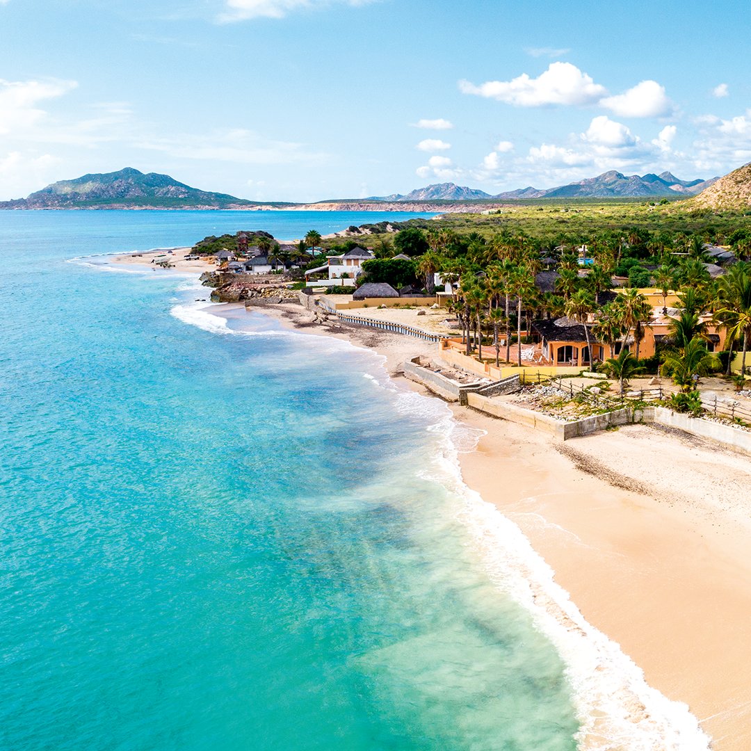 TUIUK's tweet image. You’ve heard of Cancun. You may’ve heard of Puerto Vallarta. But there’s a new name making waves in Mexico, Los Cabos, where traditional Mexican charm meets neon-lit nightlife 🇲🇽 #TUITalks