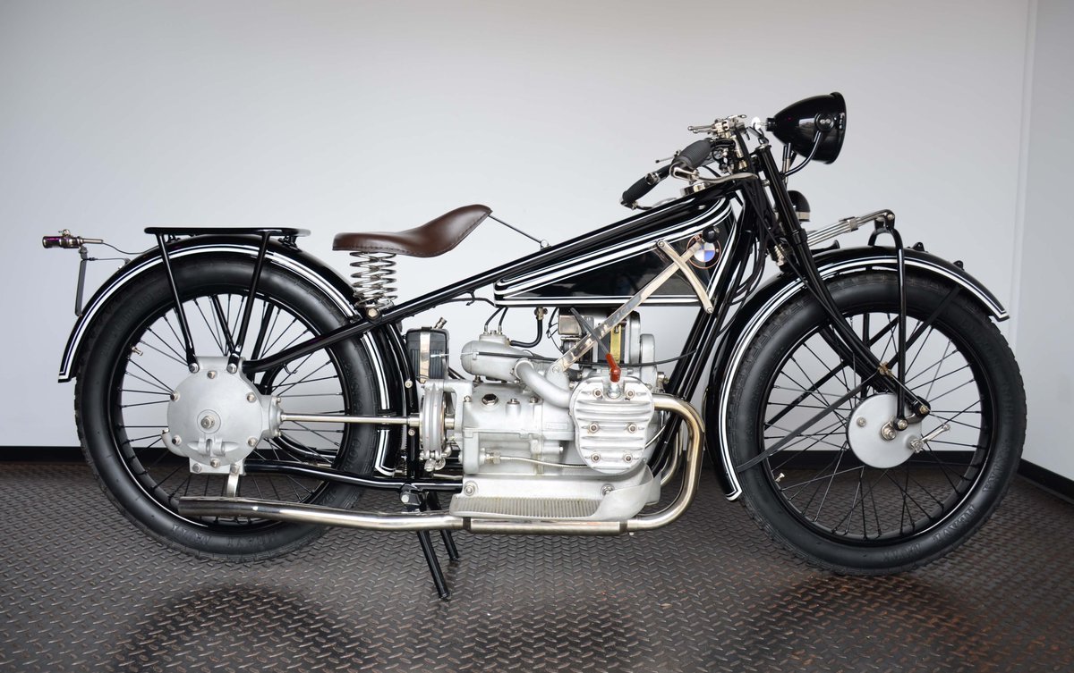 MotorradFuchs's tweet image. BMW R42 #Reichsmark #collecotors #item #Art #ArtofBMW #classic #bikes #cars #Motorrad #Fuchs #motorrad-fuchs #http://www.motorrad-fuchs.com/en/single,1187,1,R_42.html