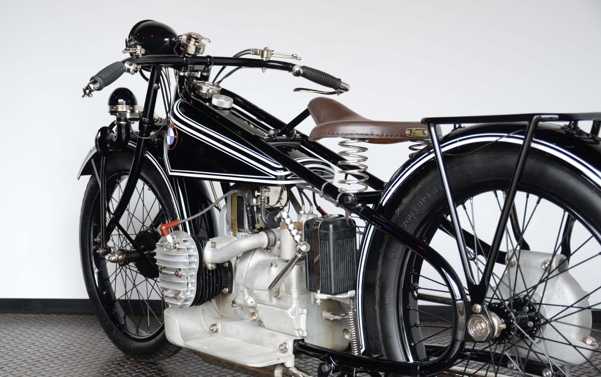 MotorradFuchs's tweet image. BMW R42 #Reichsmark #collecotors #item #Art #ArtofBMW #classic #bikes #cars #Motorrad #Fuchs #motorrad-fuchs #http://www.motorrad-fuchs.com/en/single,1187,1,R_42.html