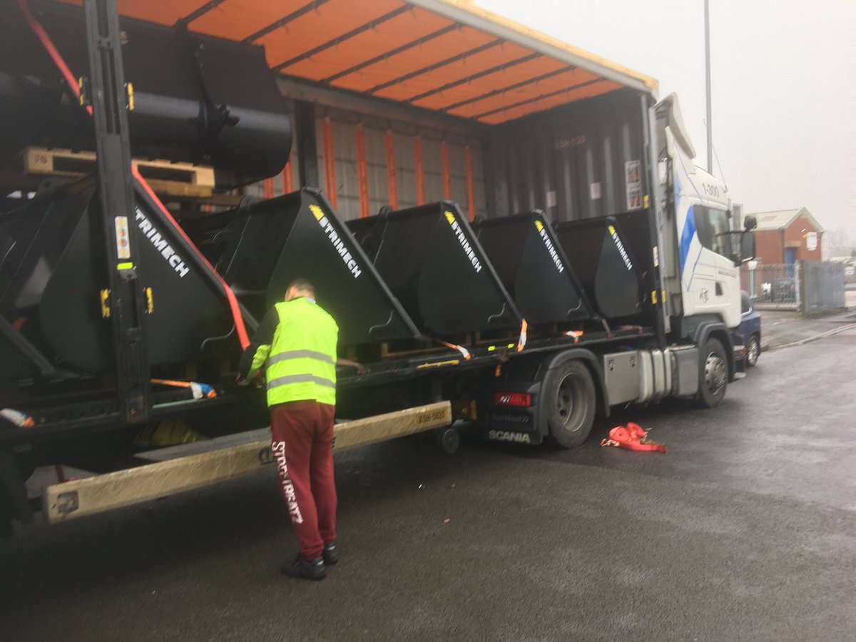 StrimechLTD's tweet photo. Yet another load destined for a European customer of our #ProAgBuckets being loaded and shipped today. #ProAgforstrength https://t.co/LbnoH5GwhK