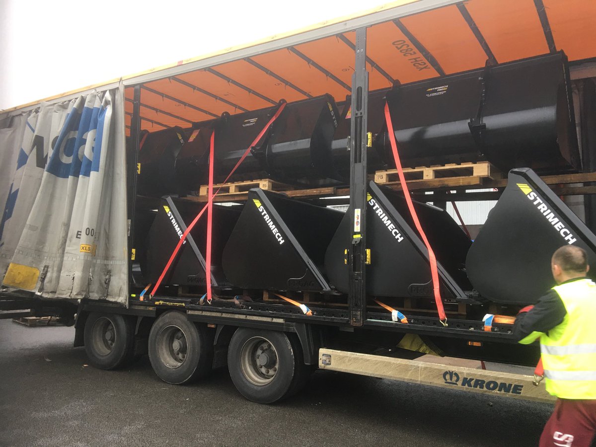 StrimechLTD's tweet photo. Yet another load destined for a European customer of our #ProAgBuckets being loaded and shipped today. #ProAgforstrength https://t.co/LbnoH5GwhK