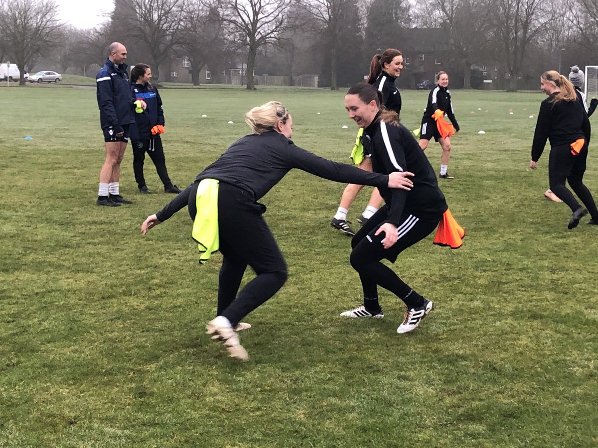 Great training session from the girls this morning in prep for the league match against the Intelligence Corps tomorrow. 

#thesegirlscan #amsfootball #thesoldiersgame #armymedicalservices #ThursdayMotivation #OneTeam