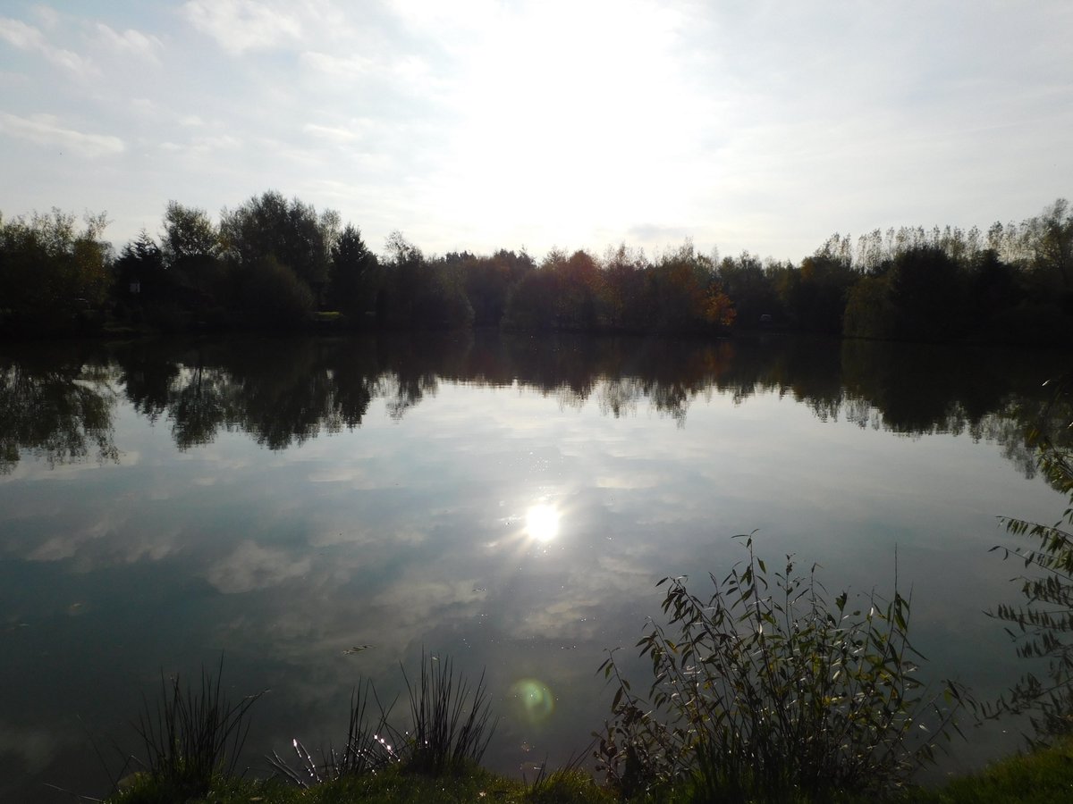 Sun rise at Yellowtop Country Park