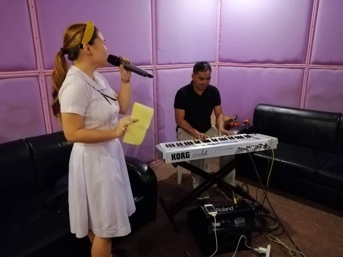 Awitenista's tweet photo. NH |
Category: Jam Atenista
Song: Strong in faith
Composer: Praise Varian
@Puhreyseu
#Awit33
#Awitenista33
#AuthenticAteneanMusic
#ReligiousCategory
#HimigNgAtenista https://t.co/FR8Y94Nka5