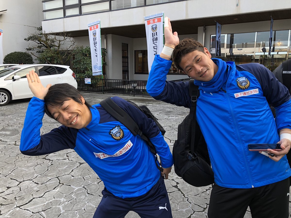 Bishポーズ Bishポーズ