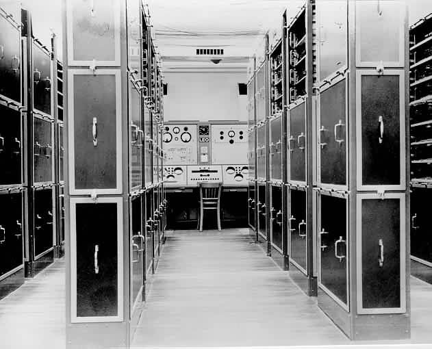 u3a_UK's tweet photo. In the February edition of #ThirdAgeMatters, U3A member Neville Lyons tells how LEO, the first ever business computer, was developed by cakes company J Lyons&Co https://t.co/suIU5O68Ea