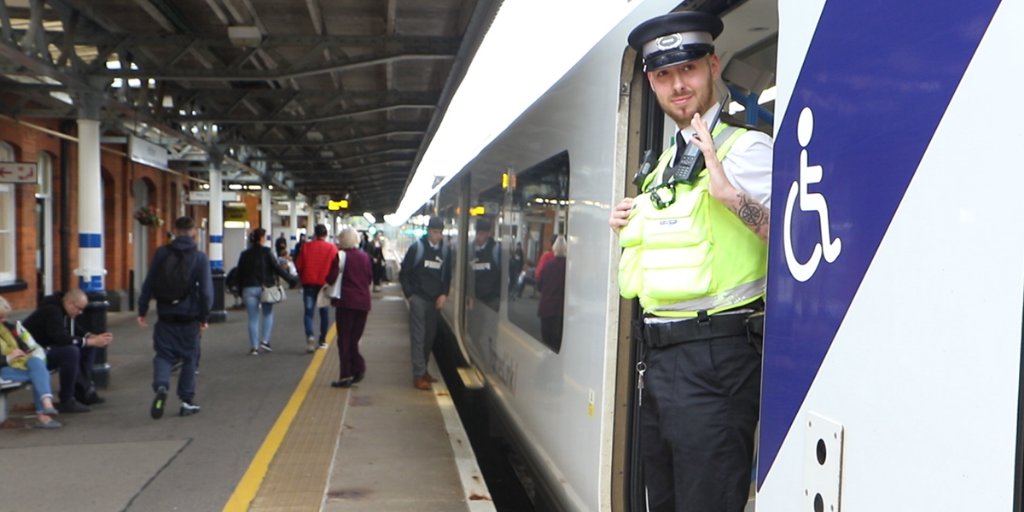 KingsTrust's tweet photo. Since we first partnered up with GTR, our Get into Railways course has helped more than 180 young people, with 77% moving into jobs π Going forward, we're continuing our pledge to support thousands more young people like Ben, into work > https://t.co/3HKr62jAoh #FuturesAtStake https://t.co/dTxH5GBrkb