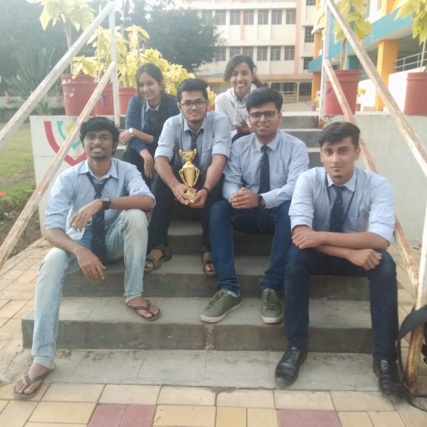 TejasMorkar's tweet photo. Had the most enriching experience competing at the @SIH_2020 Internal Hackathon organized by PCCoE, Pune
Successfully secured the 2nd runner up position &amp; selected for the next phase of #SIH2020 under the guidance of Prof. @desaleketan_10 

#SIH #hackathon #DevsCollab https://t.co/GBfNG0uEvQ