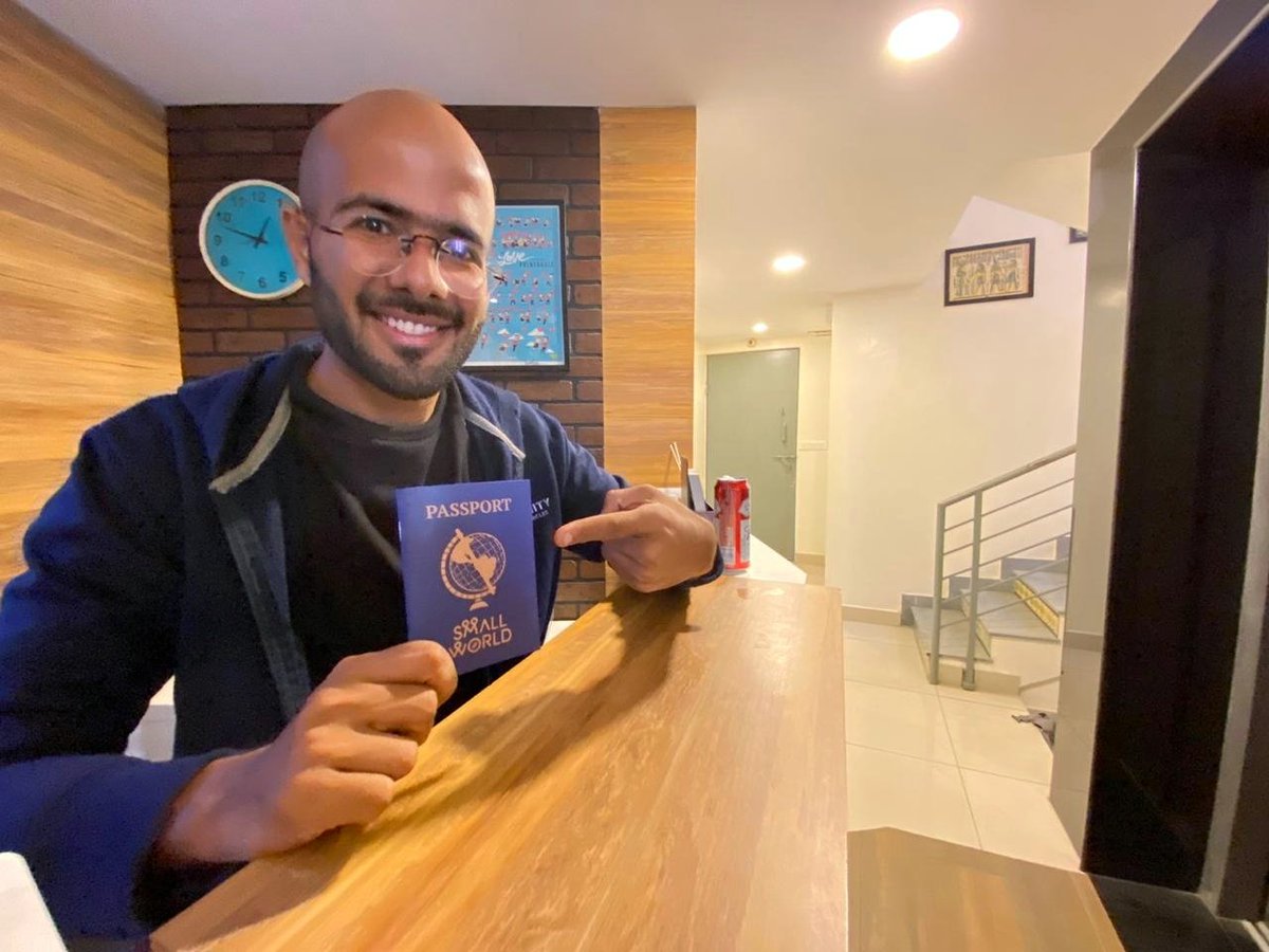 amit_s_jain's tweet photo. My stay for the next 4 days at SmallWorld - An amazing Co - Living Hostel in Bangalore. 15 rooms themed on 15 Countries - an exquisite experience in itself.
@sauravarya
#Solobackpack #digitalnomad #bangalore #smallworld #experience #travel #india #hostel #coliving #world https://t.co/INAtG07L8Q