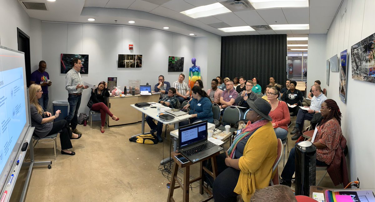 CapitalPrideDC's tweet photo. Great turnout for Volunteer Leadership Training #pride #dcpride #lgbtqia #shhhout #pastpresentproud https://t.co/Bwx3Ths4KB