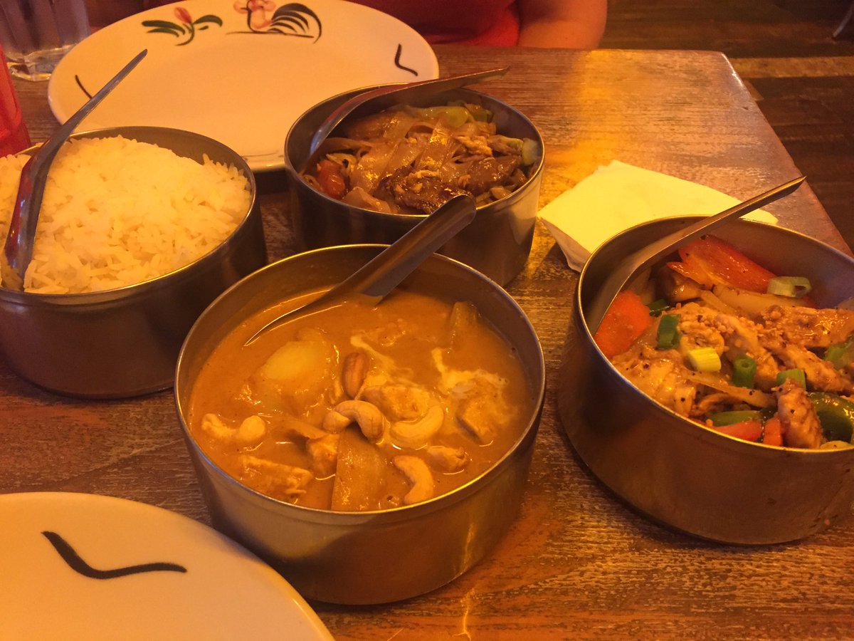 Stuffed! Delish food @Thaikhun #Silverburn with the sista