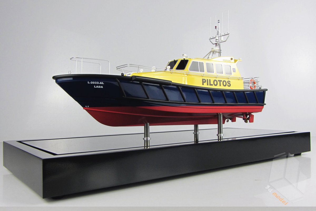 Now we want to show more on twitter this year.

To share our handcraft to share with all #yacht and #workboat guys