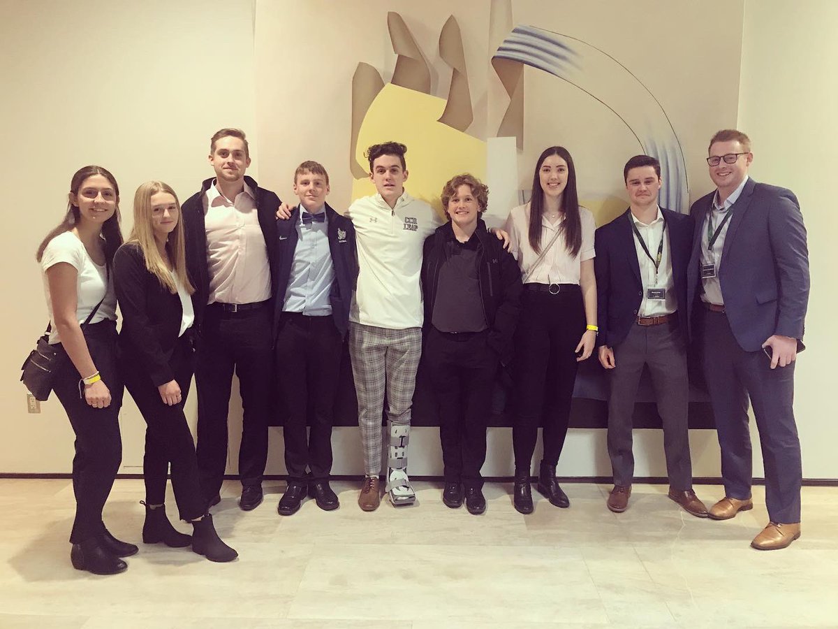 ktdeluce's tweet image. Our LEAP program was fortunate enough to listen to INCREDIBLE speakers this weekend at @IveySLC sponsored by @GolfCanada on Sports Leadership! #ReachAhead #LocalLearning #LocalSportsSuccesses @crusaderBLUE @DevelopAthletes @BizNasty2point0