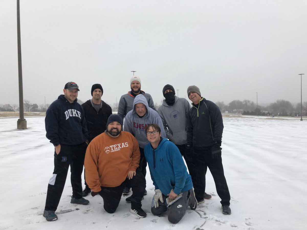 AdvanceAirTime's tweet photo. 8 PAX crushed it this snowy morning at the #BigJohnson.  The Midwest’s premier Saturday AO.  @F3KansasCity @F3Nation @JohnsonCountyKS #f3 #f3250 
#F3counts #baseline2020 #accelerating https://t.co/9lu6j1IYBO