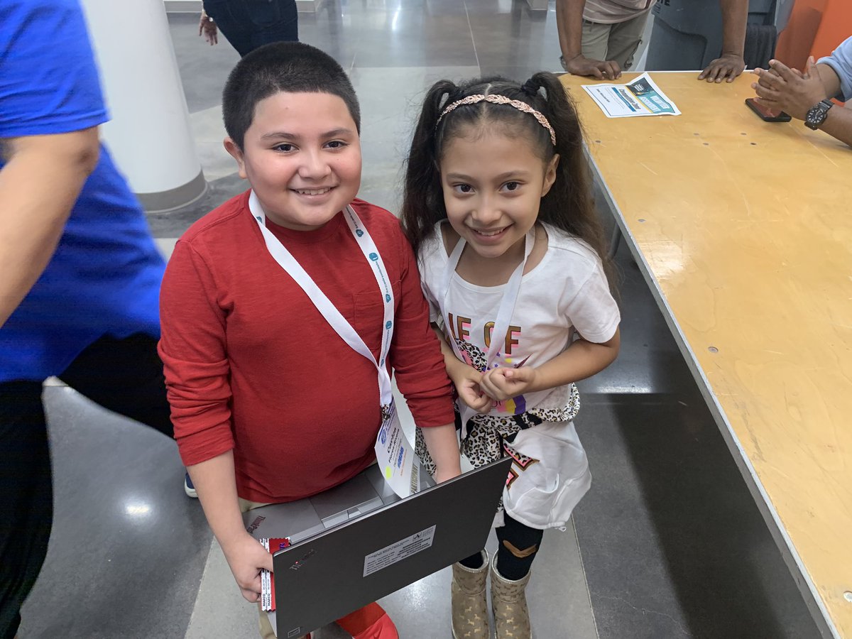 Congratulations to our students presenting today <a href="/APSInstructTech/">APS IT Department</a> fair. <a href="/Z_STEM/">Ms.Z</a> <a href="/bashleyauthor/">Brian Ashley, Ed.S 🇯🇲 🇺🇸</a> <a href="/APSInstructTech/">APS IT Department</a> <a href="/sbroadway3/">Dr. Shuanta Broadway McDaniel</a>