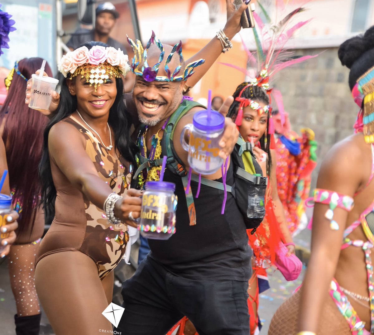 MajestyCarnival tweet media