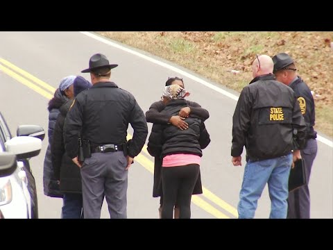 PimbSuicide's tweet photo. Boyfriend reportedly threatened to kill girlfriend before possible Henry County murder-suicide https://t.co/8qBHc6McEC https://t.co/IusIaBTLQN