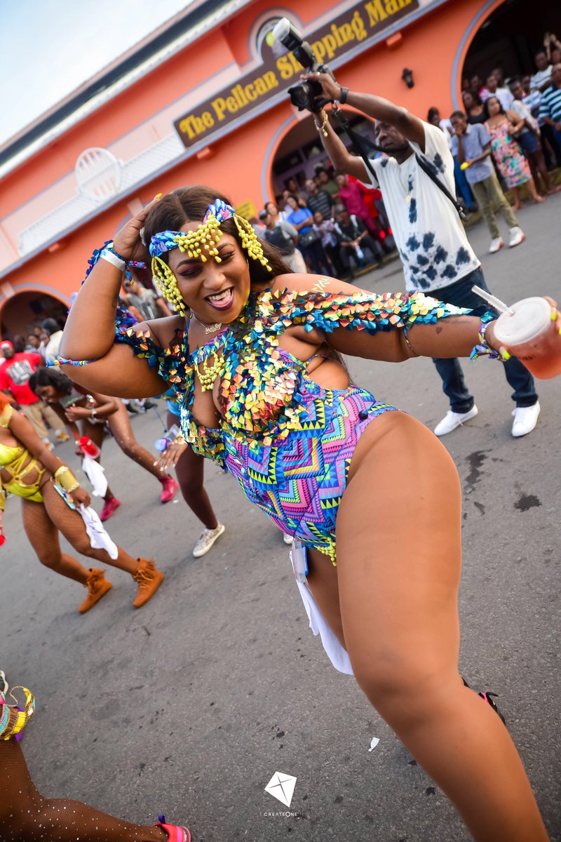 MajestyCarnival tweet media