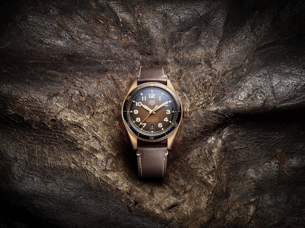 JuraWatches's tweet photo. TAG Heuer Reinvent their brand new Autavia Models for a new Generation of Explorers.

Arriving very soon to Jura Watches. 

https://t.co/0kfk0ORktS
https://t.co/J9Z4RkUadc

#CWSellors #JuraWatches #TAGHeuer #Autavia #Calibre5 #NewWatches #DontCrackUnderPressure #BronzeWatches https://t.co/dwhHX5Nmns
