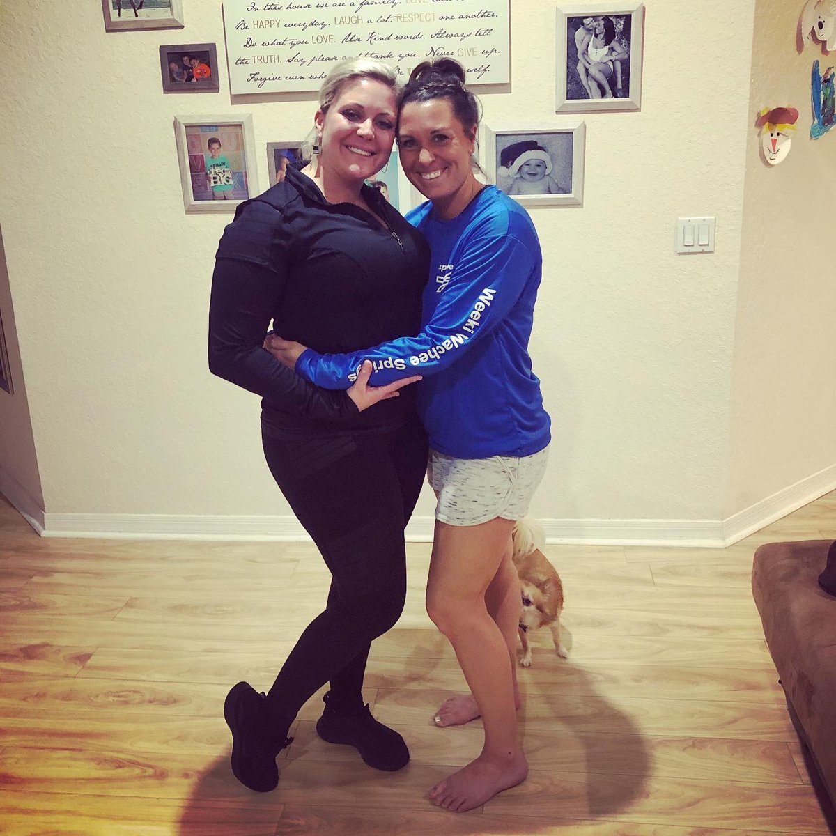 Tami_Hels's tweet photo. Love me some Arianne time! #OhTheLaughs #Cheeks #SoftballBuddies #FriendsForever https://t.co/BcHcEgWp0h