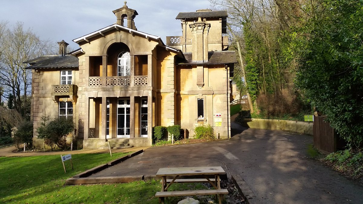 A HUGE thank you to all of the volunteers who came for our Working Holiday. You've been  amazing and we really appreciate all your hard work! For more YHA volunteering oportunities visit volunteer.yha.org.uk 

#workingholiday #yhavolunteer #volunteering #yhabath