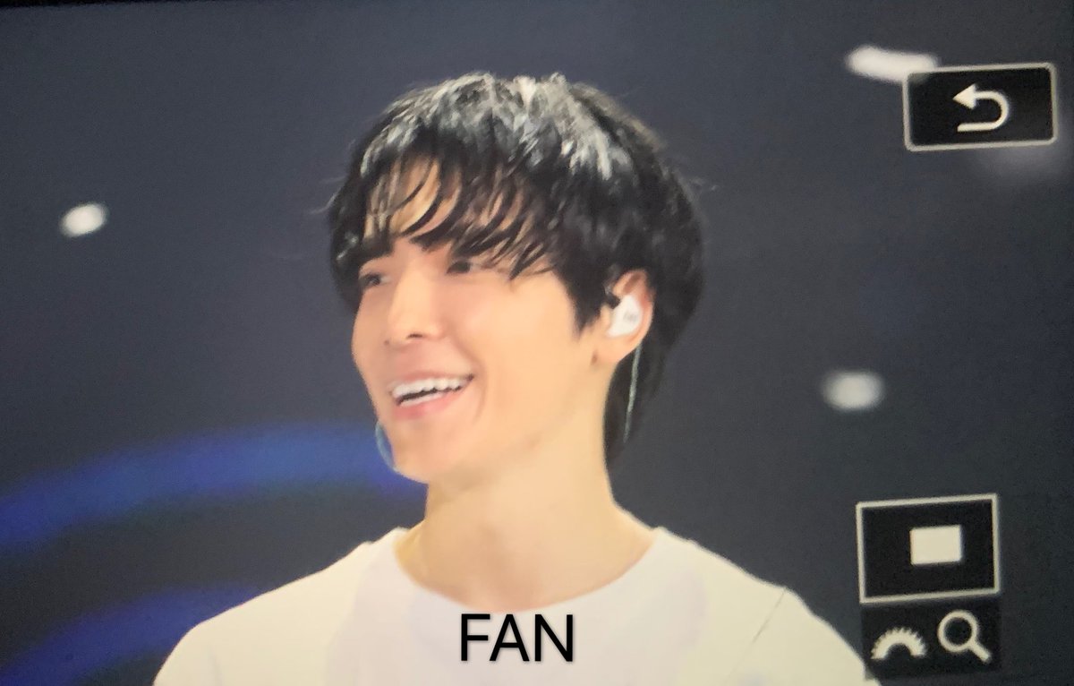 fan.photogallery tweet media