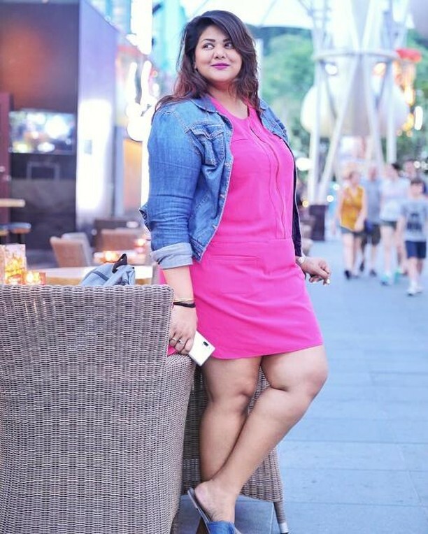 Bloggerplussize's tweet photo. Plus size weekend  @nadeesha_fernando12 ⠀
⠀
#plussizeindianmodel #plussizeindia ⠀
#plussizeBeautiful #plusfashion #plussizemodel #Curvydivachic #Curvyisnotacrime #Curvyisnewsexy #Curvyissexy #curvygirl #bodyconfident #honoryourbody #plussizefashion #plussizemodel #curvygirl … https://t.co/77W9ZA5x42