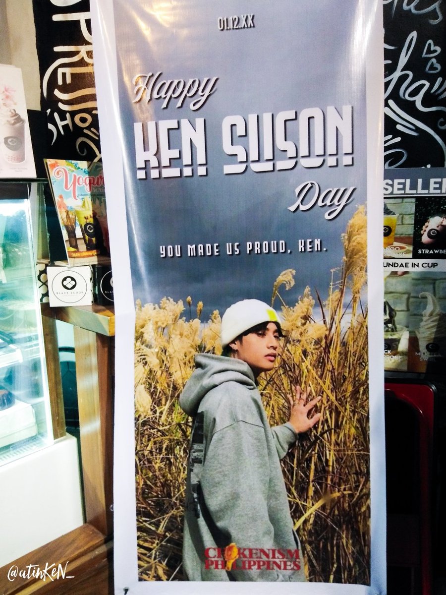 atinKeN_'s tweet photo. Cupsleeve Event Birthday Celebration for the one and only Boss Amo @keun16308352 :">
(at Black Scoop Cafe DLSU)
by @chikenismph
#ForYouInJanuaryKen
#SB19 #SB19_KEN
#PUSHAwardsATIN
@SB19Official
STREAM ALABMV https://t.co/kKjU9eiZhm