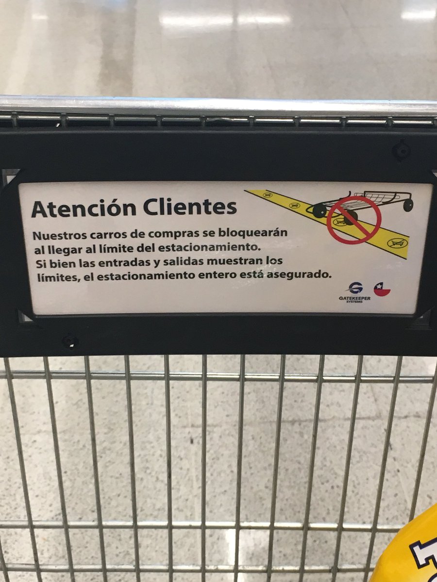 ChefJulieM's tweet photo. Es impresionante cómo @TottusChile del plaza oeste le falta el respeto a sus clientes, los carros del supermercado solo llegan a los estacionamientos sin techo y luego se trancan, dejando a las personas a mitad de camino, esto jamás ocurriría en el barrio alto. ##tottusabusivo https://t.co/rBQHNY617M