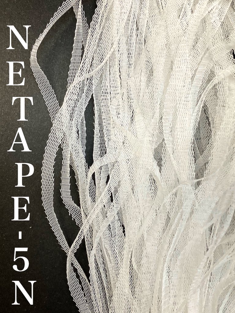 monkey90051331's tweet photo. こんばんは🌛
YAHOO!ショッピングで販売中の糸のご紹介です🐒
商品名:NETAPE-5N(生成カセ)
5mm幅のチュール糸です☆
混用率:ナイロン100%
.
.
#糸
#monkeyyarn
#変わり糸
#ファンシーヤーン
#編物
#手織り
#手染め
#手芸 https://t.co/clv9WQvD11