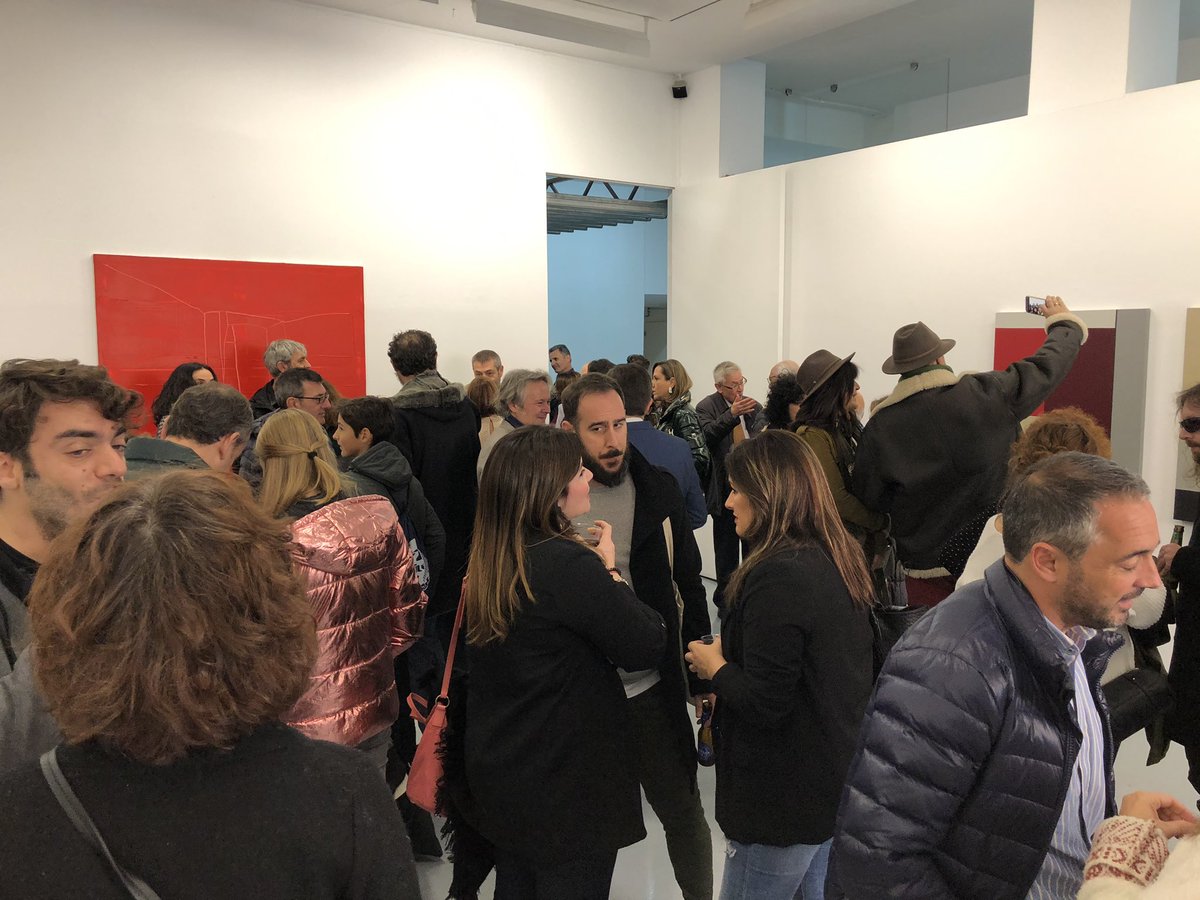 PopularesMurcia's tweet photo. El concejal @jpachecomendez acude junto con el Presidente de la Junta Municipal de #DistritoCentroEste a la celebración del 20 Aniversario Galería de arte T20 del barrio de #SantaEulalia https://t.co/z251TI0Wk5