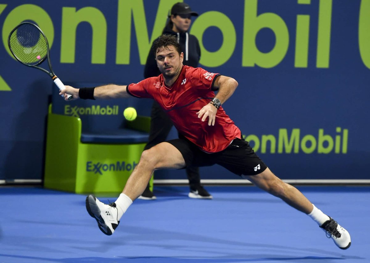 lisa_wawrinka's tweet photo. This picture is amazing for so many reasons... #QatarExxonMobilOpen2020 https://t.co/XOqdzvngOu