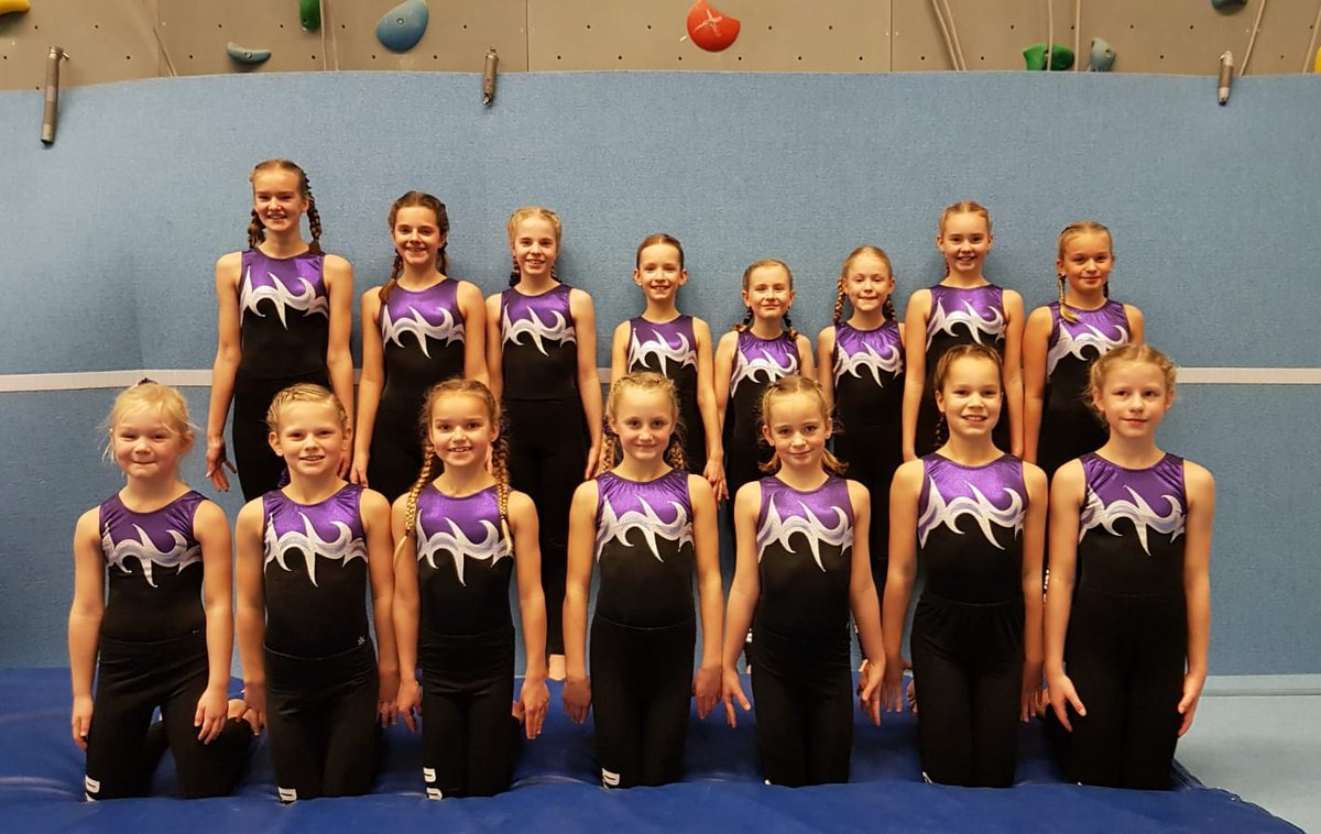 Dogbaak's tweet image. Uitslag eerste ronde:
Minke 4
Jitske 6
Maudi 8
Lise 15
Suus 17

Bente 5
Diede 20
Marit 24

Uitslag 2e ronde
Kim 2 
Elise 3
Carmen 5
Isis 6
Emme 8
Dewi 11

Elize 7