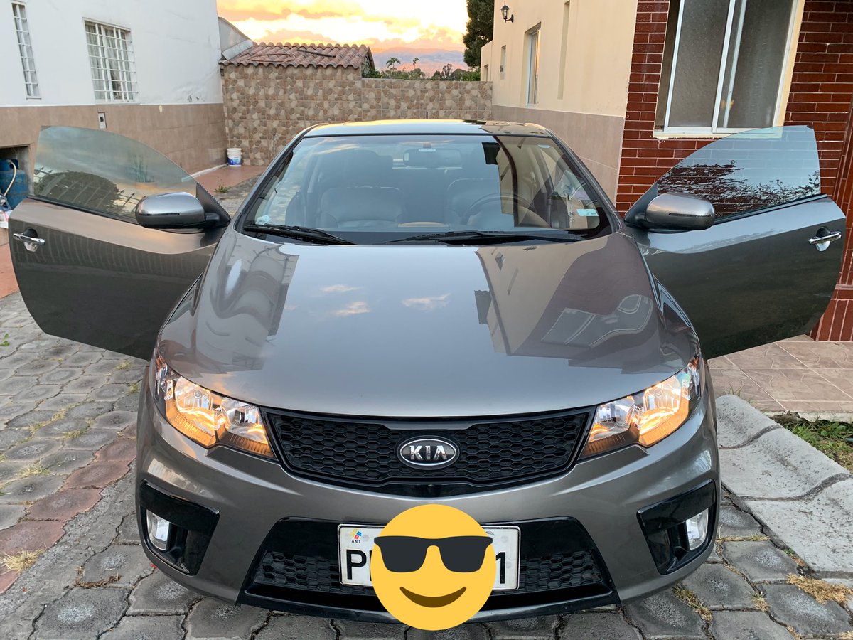 JUNITORlindo's tweet photo. Oportunidad !!!! está en promoción #kiaceratokoup #ventaautomovil $16000,00. Informes por interno 🚙 https://t.co/1rp1QpXAIz