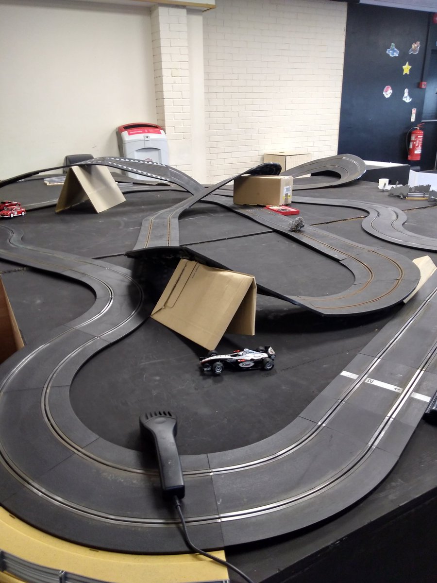 dd_opco's tweet photo. I used to really want a Scalextric set. Now, not so much.
Just shaking my head, tutting and saying.

"Your brushes have gone mate. I'll have to order them in. Be a couple of weeks." https://t.co/2aHpb2IE71