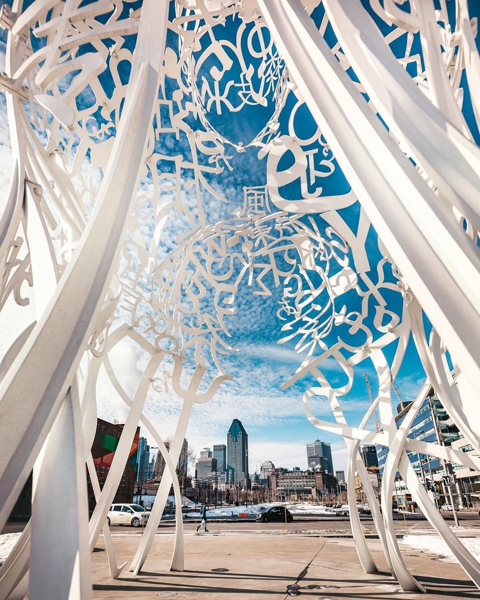 ExplorezSansFin's tweet photo. Vous trouverez la sculpture intitulée Source de l’artiste espagnol Jaume Plensa à l’intersection du boulevard Robert-Bourassa et de la rue Wellington à Montréal. #ExploreCanada⁠
⁠
📷 steveglwalsh⁠ via Instagram
📍 @Montreal @TourismeQuebec https://t.co/EpZ6gbptpM