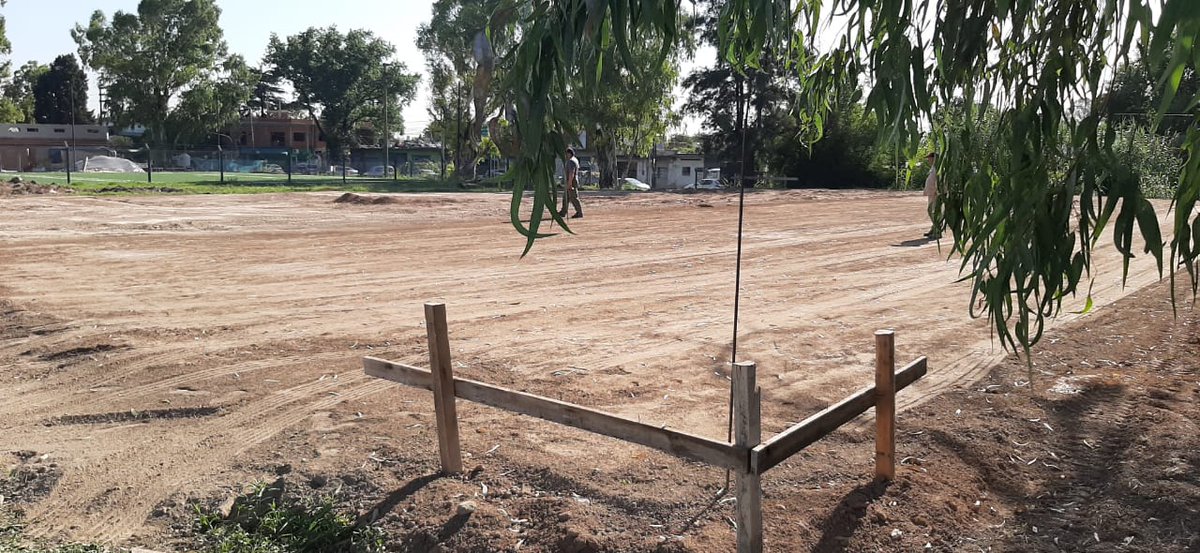 #ITUZAINGO 
Comenzamos la construcción del playón multiuso en nuestra Ciudad Deportiva. 
Orgulloso de esta CD.
Las obras no se detuvieron un sólo día.
En 60 días inauguramos el complejo de canchas de Sintético. 
En 20 días comienzan las obras del ICAI.
Y hay una 💣 bajo 7 🗝