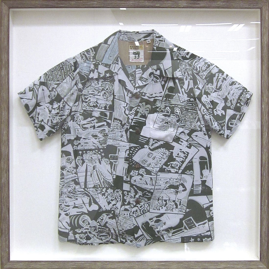 mameta_co's tweet photo. 『裸の王さま』アロハシャツ KEONI OF HAWAII (SUN SURF) 2012
#ケオニ #KEONI #サンサーフ #SUNSURF #東洋エンタープライズ #アロハ #滝平二郎 https://t.co/ZjGPNUSTNw
