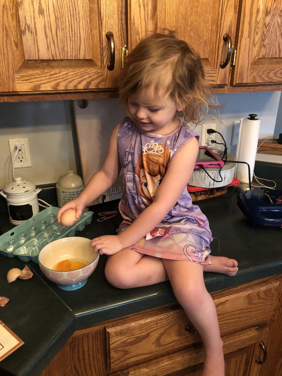 DeeHanson82's tweet photo. Making waffles with my gal #needsbacon https://t.co/hH3h5IlkBY