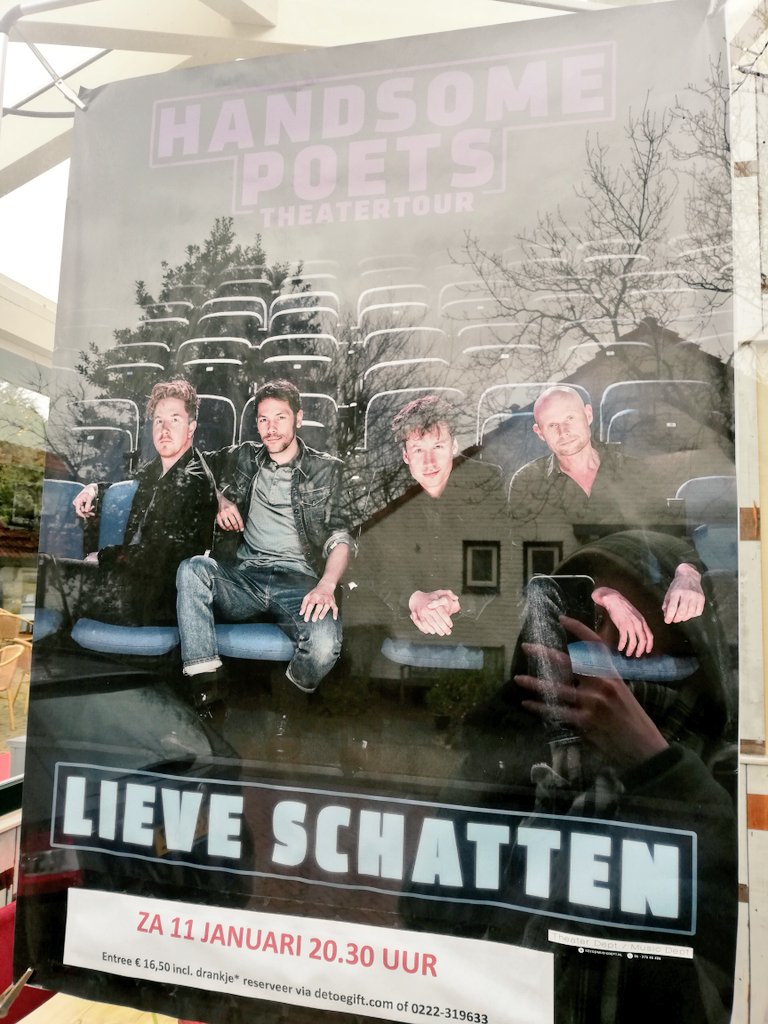 Vanavond eerste try-out van <a href="/HandsomePoets/">Handsome Poets</a> 😊 #Texel