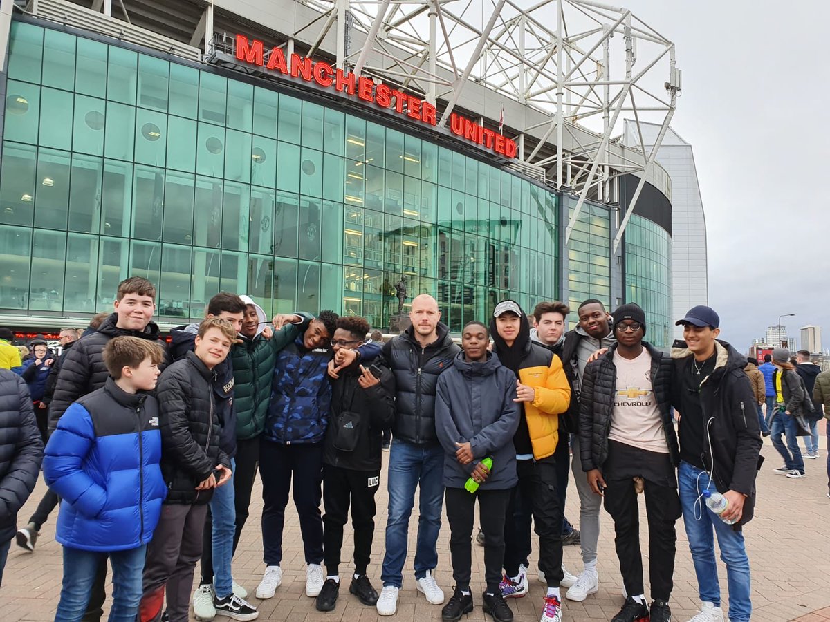 HolyportCollege's tweet photo. Our boarders have arrived safely at Old Trafford ready for Utd vs. Norwich @holy_board #holyportcollegeopportujity https://t.co/bwpacRqmVI