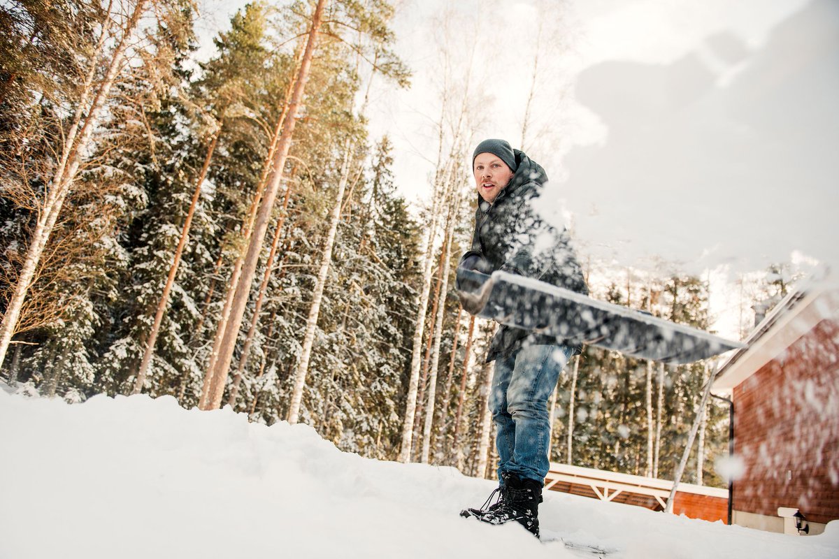 Snow shoveling is a big chore! These tips will help. thespruce.com/snow-shoveling…